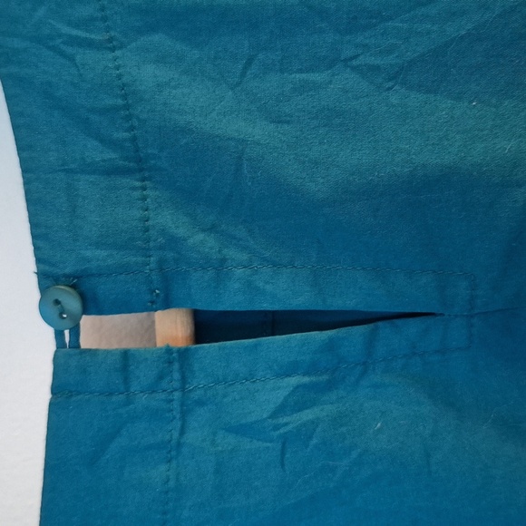 NWT Eileen Fisher Teal Short Sleeve Cuffed Keyhole Button Closure Top Size XL - Picture 3 of 6